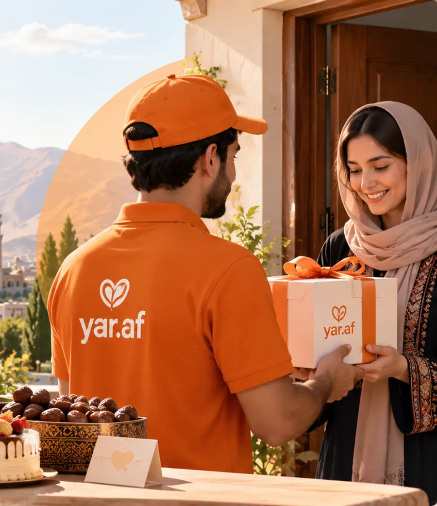 A Yar courier handing a gift box to a smiling woman at her door